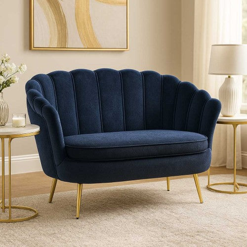 Granatowa Elegancka Sofa Muszelka – styl, komfort i wyjątkowa atmosfera Twojego wnętrza